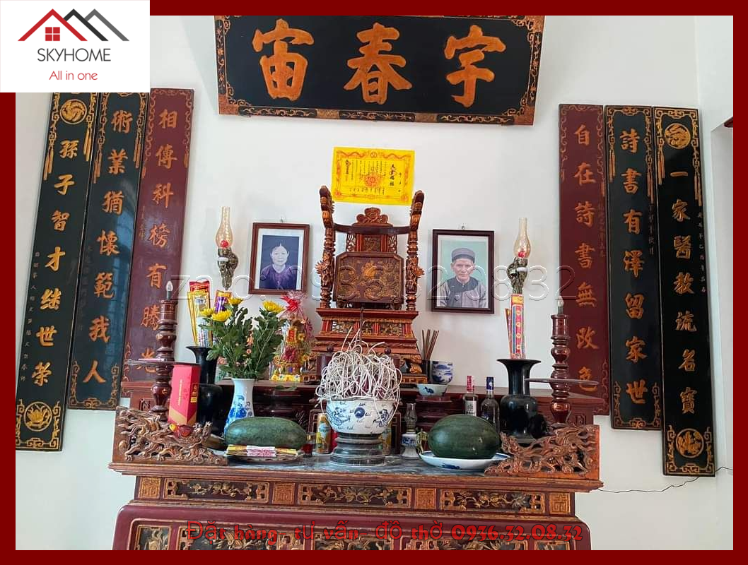 Hoành phi Xuân Vũ Trụ